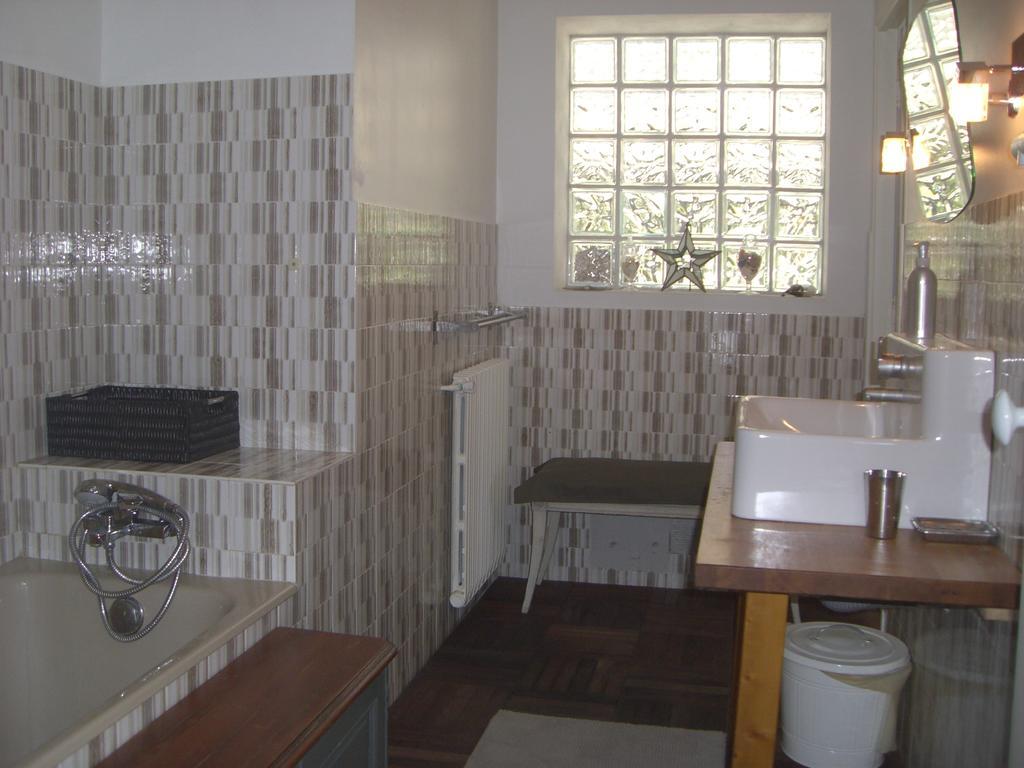 Le Mas De Notre-Dame Bed and Breakfast La Londe-les-Maures Rum bild